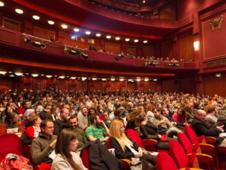 Theaterstück